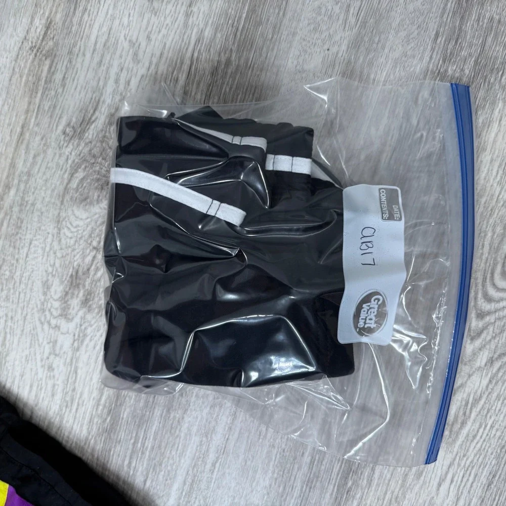 Converse Kids Black Athletic Dept‎ 1908 Track Shorts Size S 8-10 Years NEW
